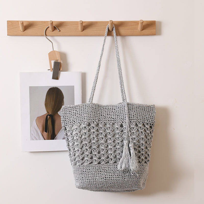 Women's Capacity Hollow Straw Tassel Woven Vacation Shoulder Bags