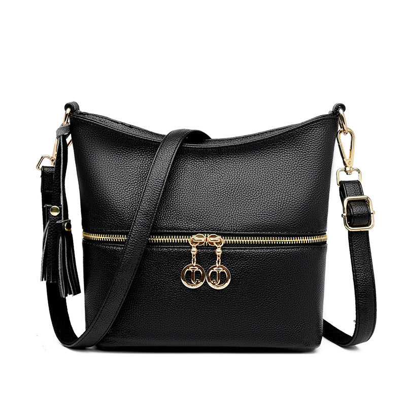 Women's Large Capacity High-grade Versatile Texture Tassel Crossbody Bags