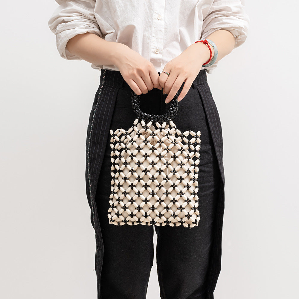 Women's Contrast Color Woven Commute Wooden Bead Shoulder Bags