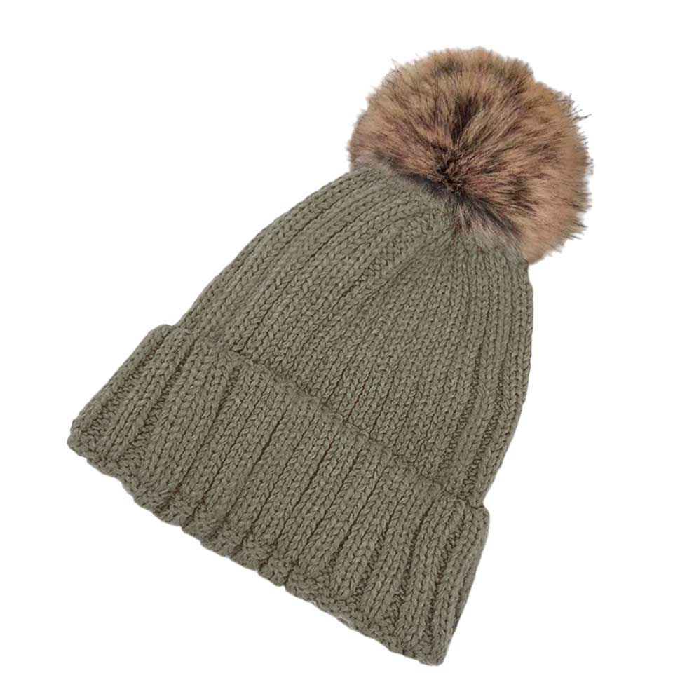 Gorro de punto liso con pompón de piel sintética