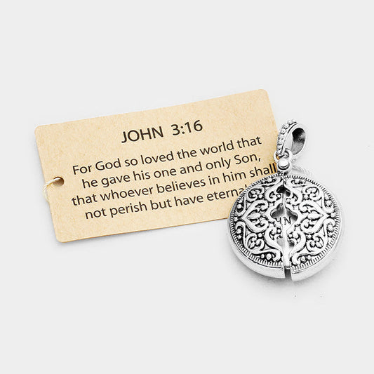 Colgante redondo de filigrana "Juan 3:16"