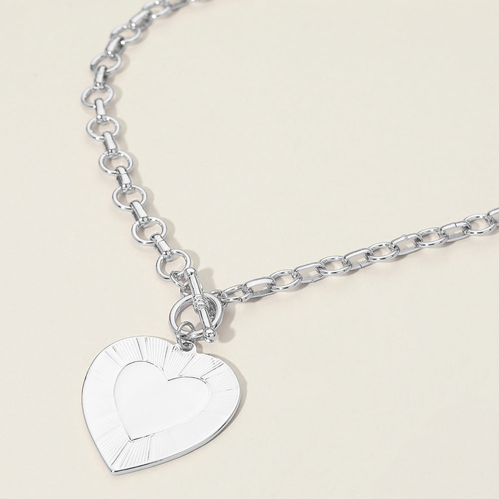 Heart Pendant Chunky Chain Toggle Necklace