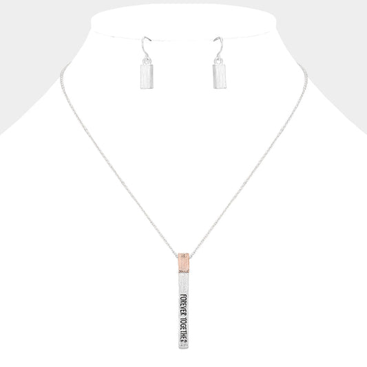 Collar con colgante de barra de metal "Siempre juntos"