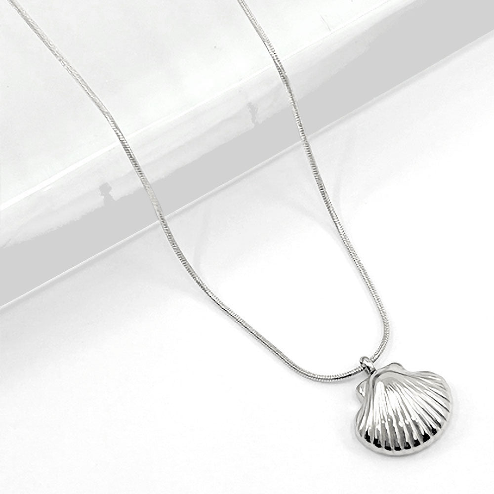 Stainless Steel Seashell Pendant Necklace