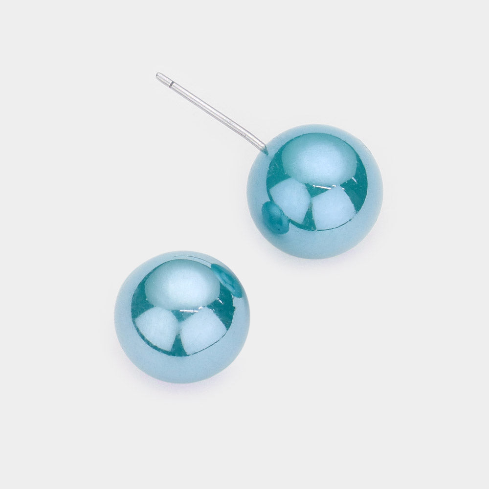 Pearl stud earrings