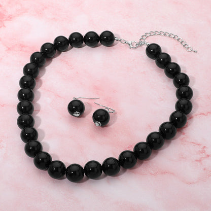 Classic Pearl Beaded Necklace