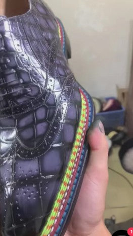 Mocasín de caimán hecho a medida Maurice Phantom - Morado