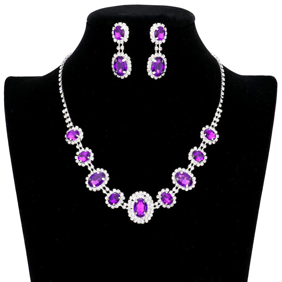 Oval Stone Accented Rhinestone Trimmed Necklace