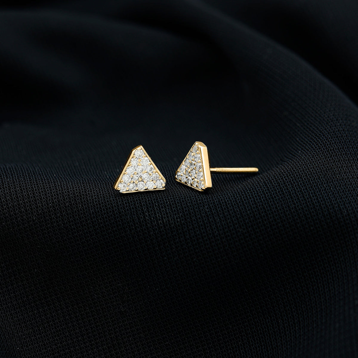 Pendientes triangulares de diamante auténtico