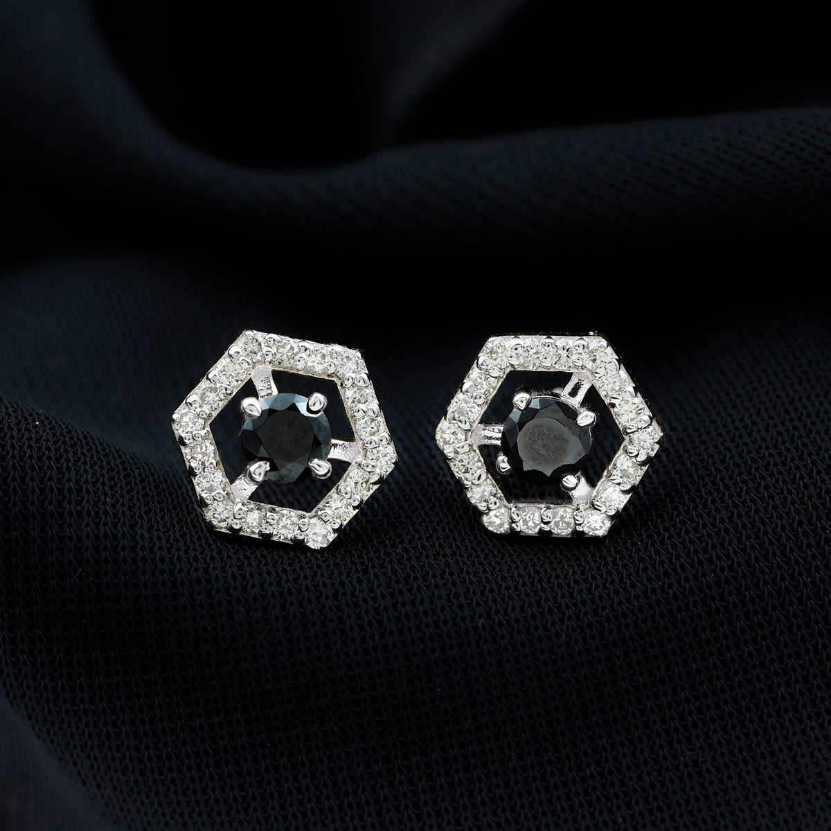Pendientes Geométricos de Ónix Negro Auténtico con Diamantes
