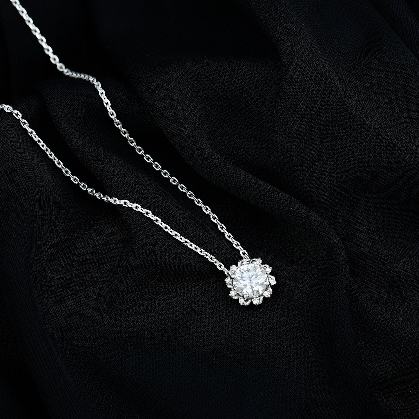 2 Carat Round Cut Lab Grown Diamond Starburst Necklace