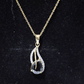 Collar con colgante de hoja de ónix negro y diamante, con ónix en forma de pera