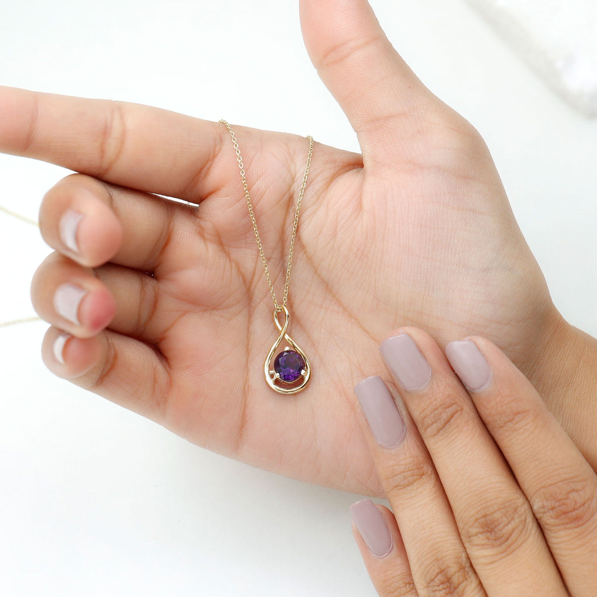 Colgante de Infinito de Amatista Real de 1,2 CT