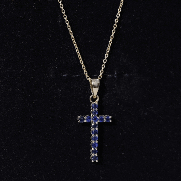Collar con colgante de cruz de zafiro azul auténtico con cadena