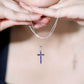 Collar con colgante de cruz de zafiro azul auténtico con cadena