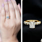 Anillo de compromiso solitario de moissanita octagonal con piedras laterales