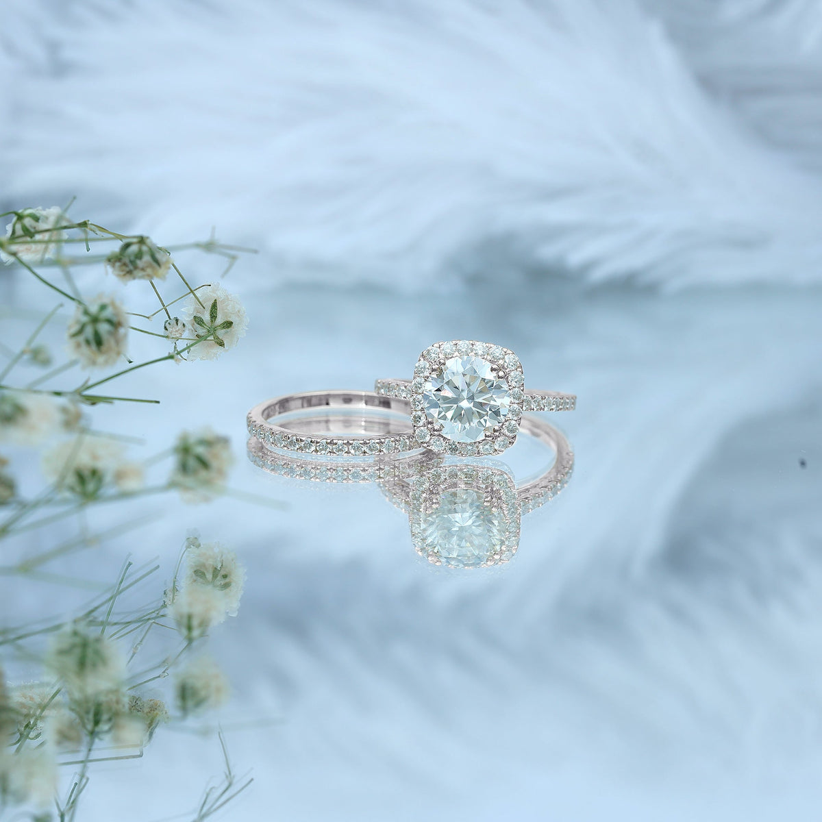 Anillo de boda con halo de moissanita certificada de talla redonda
