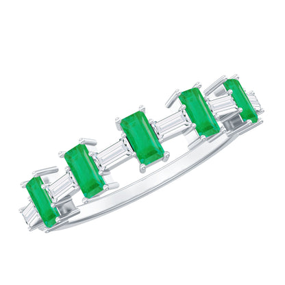 Anillo de media eternidad de esmeralda baguette auténtica con moissanita
