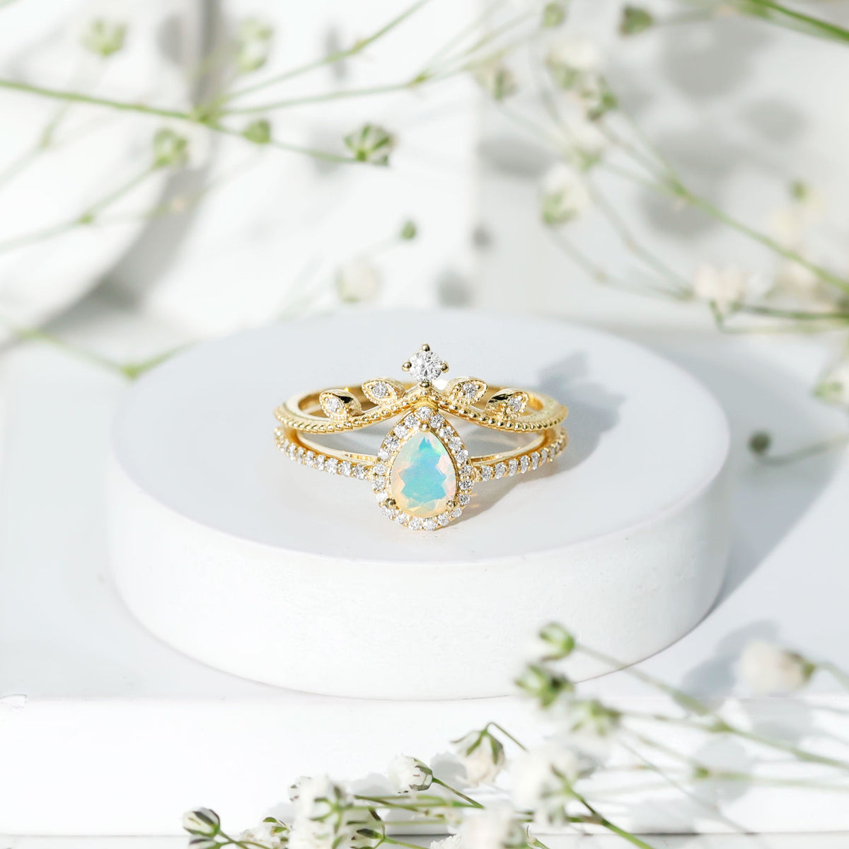 Juego de anillos de boda de diseñador con diamantes y ópalos etíopes de inspiración vintage