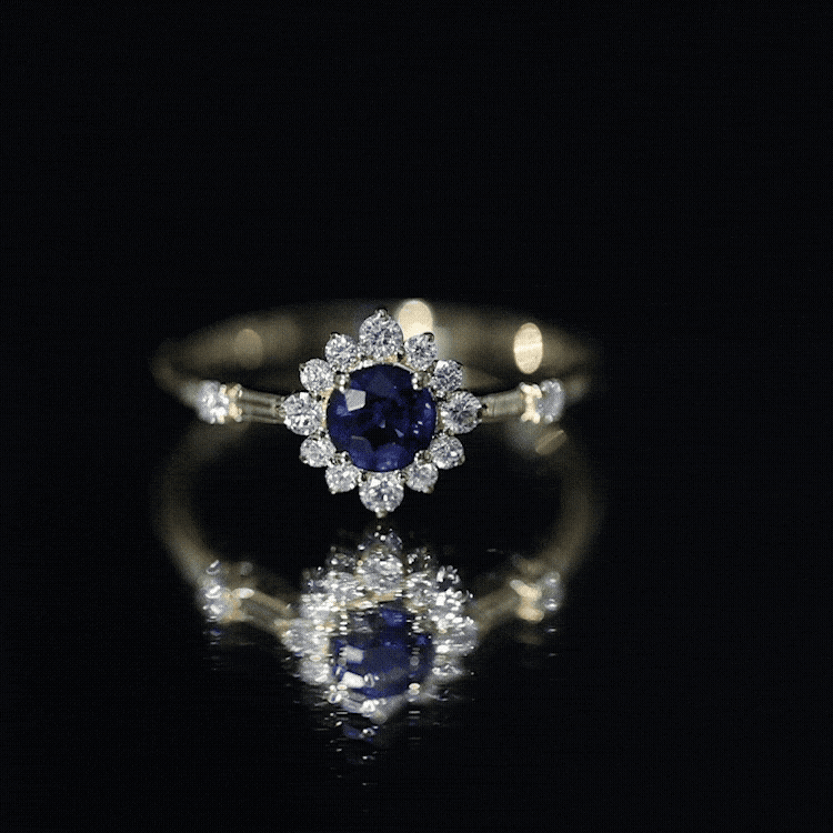 Anillo de compromiso de zafiro azul natural de 0,9 quilates con halo de diamantes
