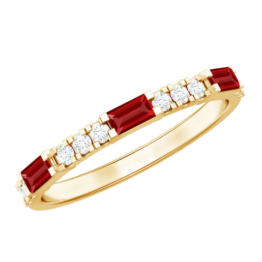 Anillo de eternidad vintage de rubí cultivado en laboratorio de corte baguette con diamante