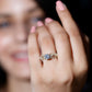 Anillo de compromiso de moissanita de 0,98 quilates de inspiración vintage para mujer