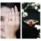 Anillo de compromiso de marquesa de rubí de 0,75 quilates de estilo vintage con trío de diamantes