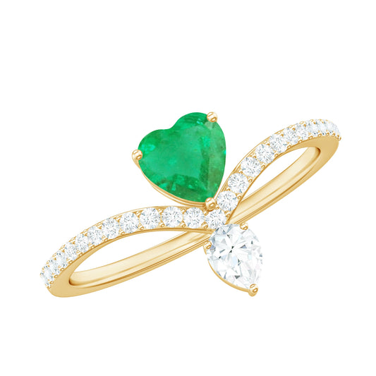 Anillo de compromiso de corazón esmeralda de diseñador con diamante