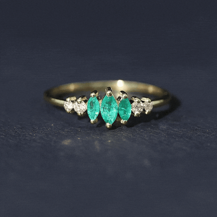 Anillo de aniversario de 3 piedras de marquesa, esmeralda y diamante para mujer