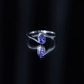 Anillo de compromiso solitario de tanzanita natural con vástago de derivación