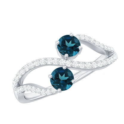 Anillo de promesa de topacio azul de Londres natural de 2 piedras con diamante