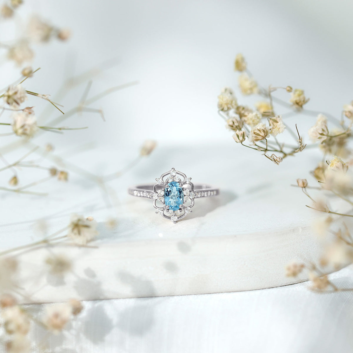 Anillo de compromiso vintage auténtico de aguamarina y diamante con certificado