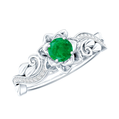 Anillo de compromiso de flor esmeralda natural con diamantes