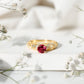 Anillo de compromiso de inspiración vintage con rubí y diamante creados en laboratorio
