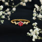 Anillo de promesa de hojas con rubí y diamante creados en laboratorio
