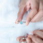 Anillo de compromiso de diseño con aguamarina de 0,8 quilates y diamantes