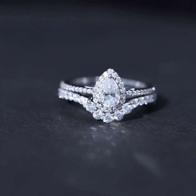 Juego de anillo de novia de moissanita certificado de 0,5 quilates en forma de lágrima con halo