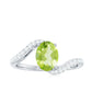 Anillo de compromiso de peridoto ovalado natural de 1 quilate con vástago de diamante tipo bypass