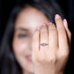 Anillo de promesa con nudo celta y rubí auténtico de talla princesa
