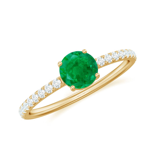 Anillo de promesa de esmeralda natural con diamantes a los lados