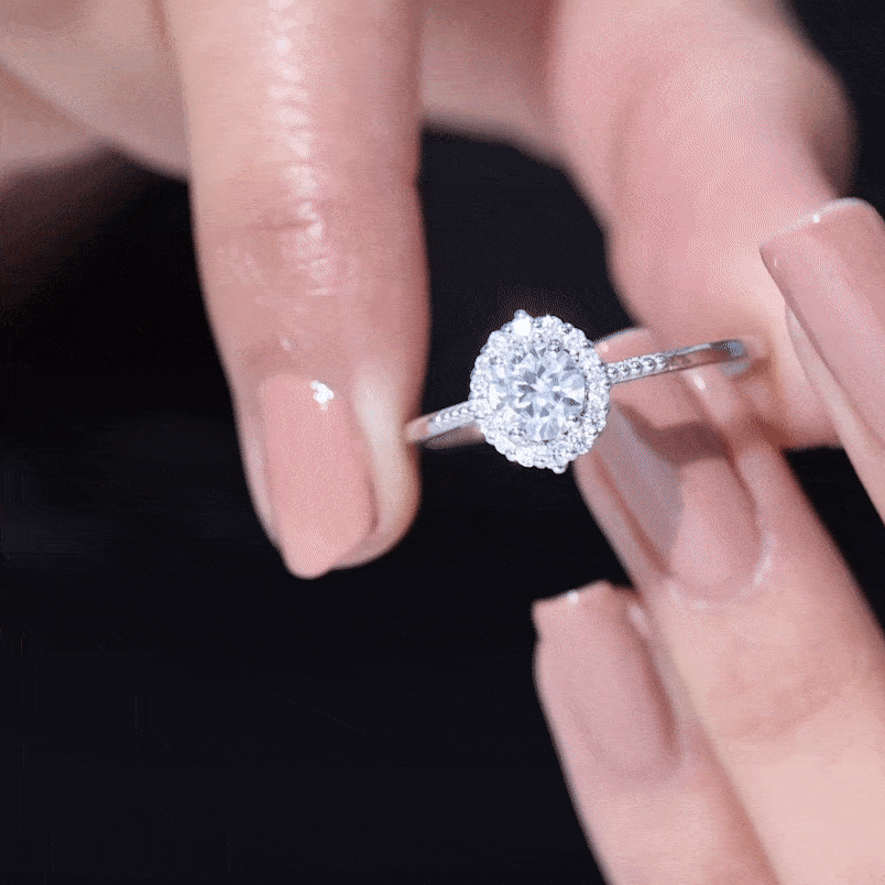 Anillo de compromiso de moissanita con halo certificado para mujer