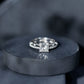 Anillo de compromiso de moissanita talla princesa con certificado