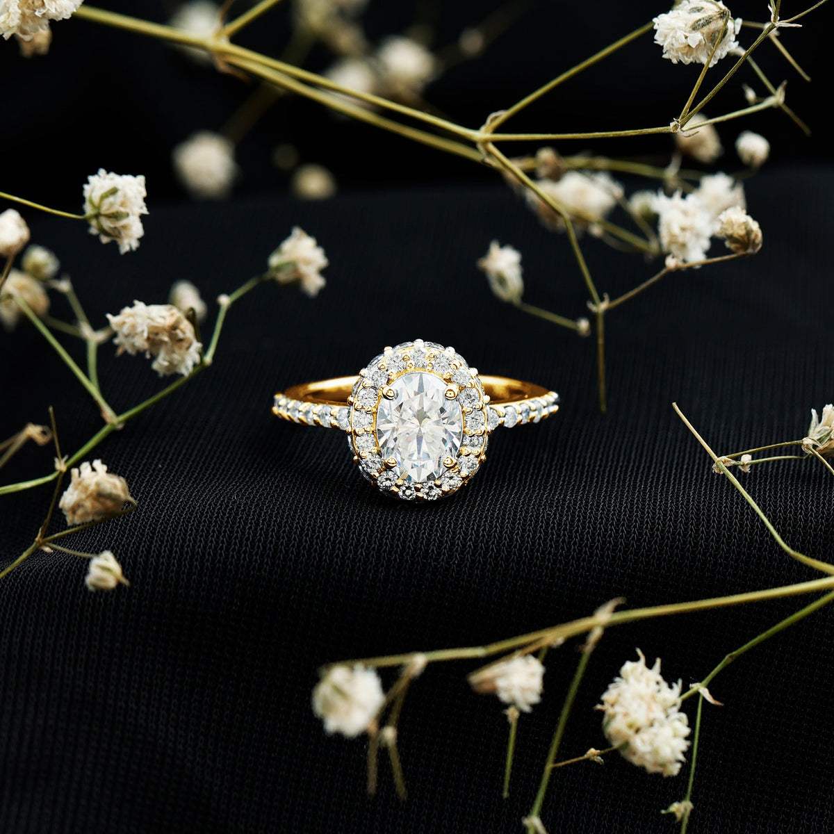 Brilliant Cut Moissanite Classic Engagement Ring with Halo