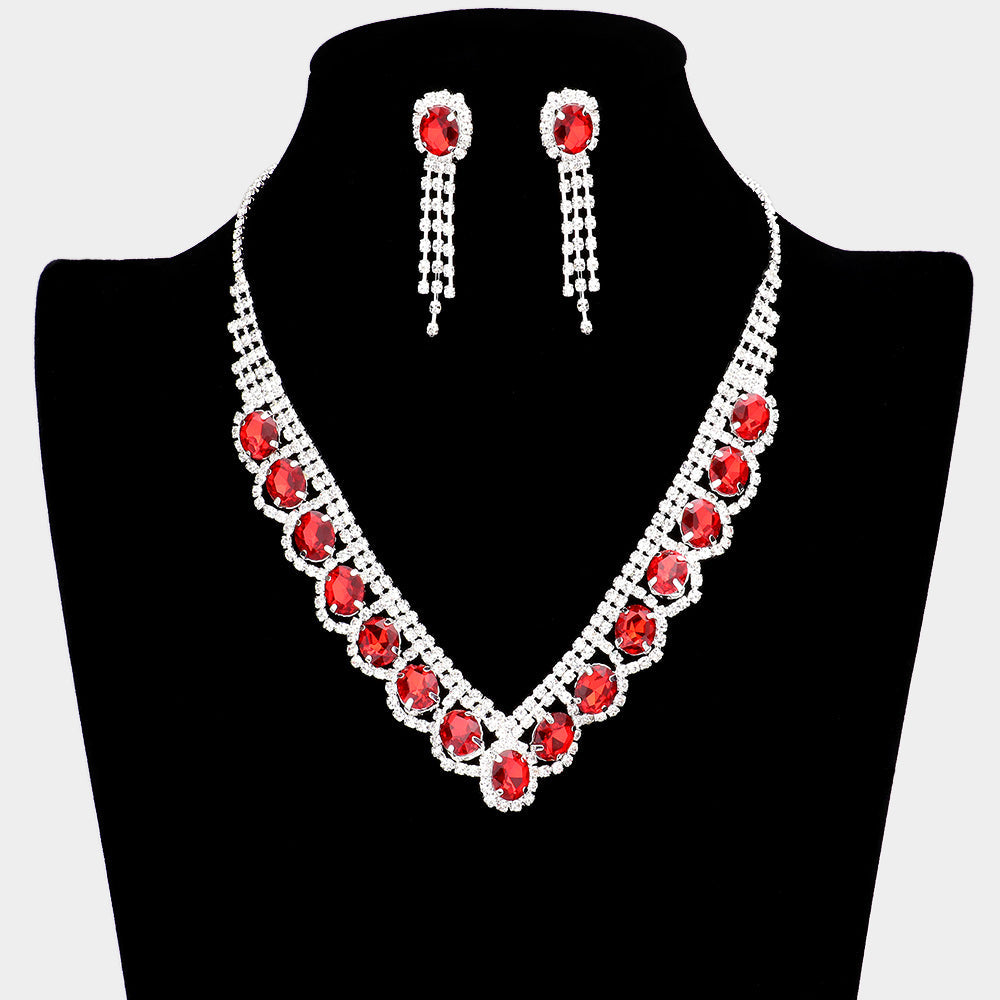Oval Stone Accented V Shaped Rhinestone Necklace