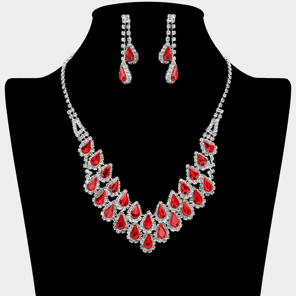 Crystal Rhinestone Teardrop Cluster Necklace