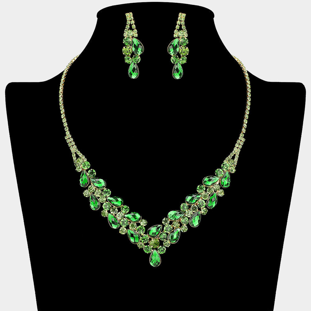 Teardrop Stone Cluster Embellished V Shaped Rhinestone Paved Necklace