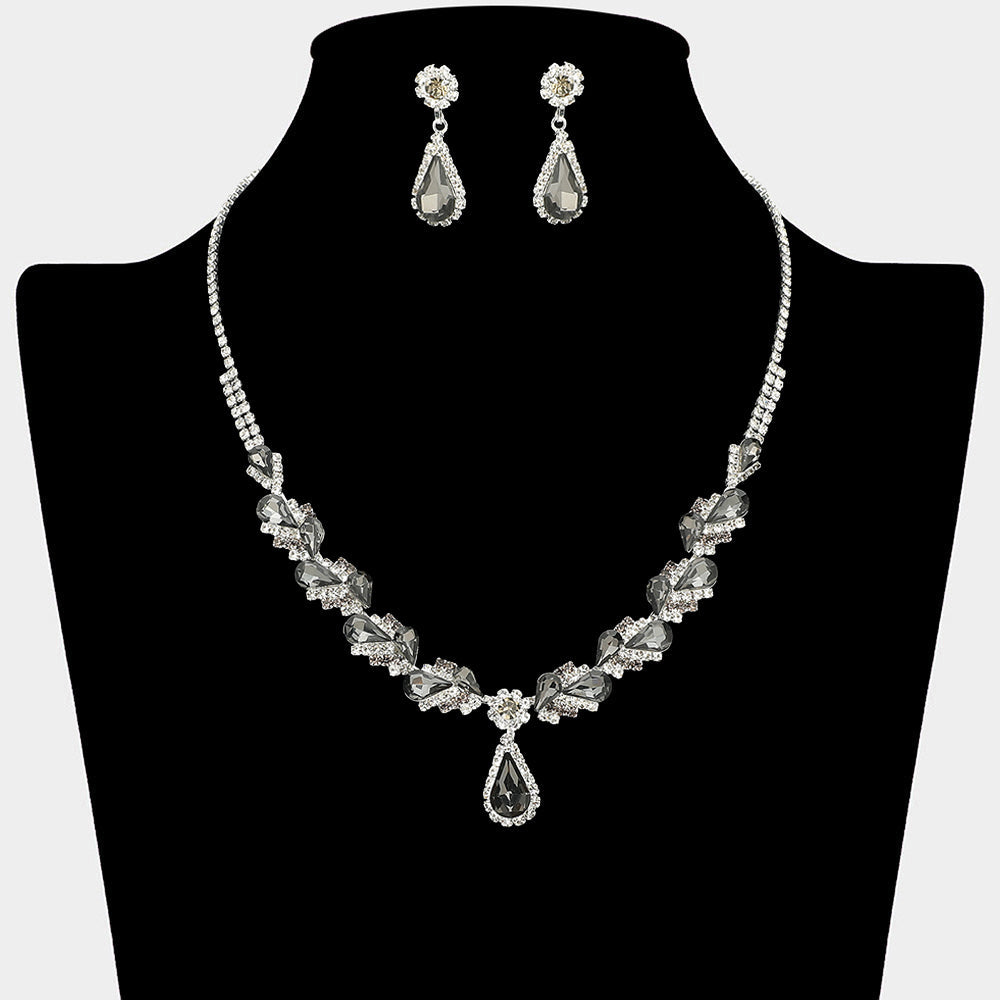 Teardrop Stone Pendant Accent Marquise Flower Stone Cluster Embellished Necklace