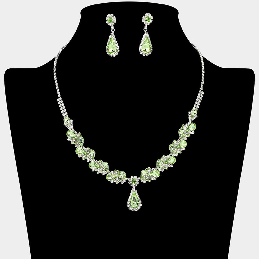 Teardrop Stone Pendant Accent Marquise Flower Stone Cluster Embellished Necklace
