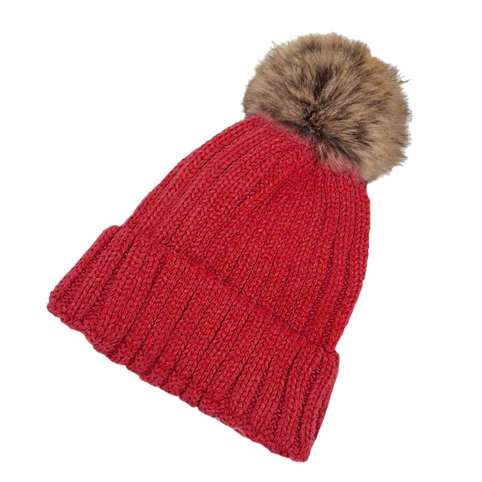 Gorro de punto liso con pompón de piel sintética