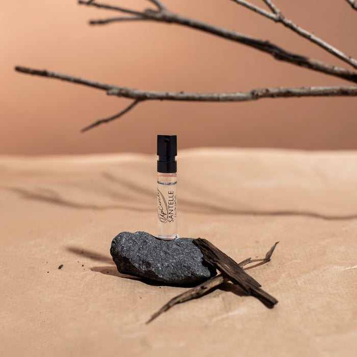 Muestra de vial de Santelle Eau De Parfum